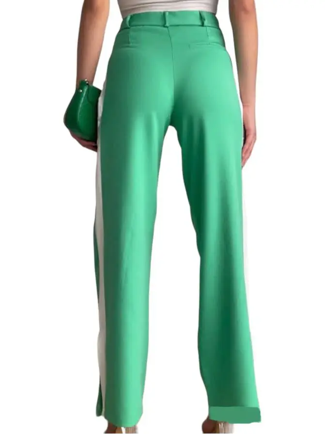 Πράσινο παντελόνι με ρίγα στο πλάι