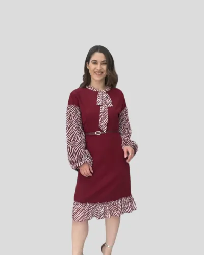 Μίνι μπορντό φόρεμα με ζώνη